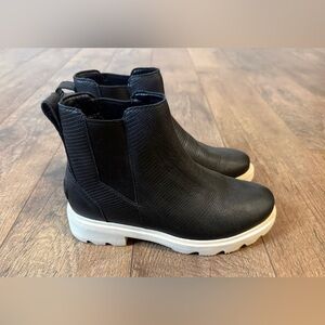 Sorel Lennox Chelsea Waterproof Bootie for Women Sz 7.5